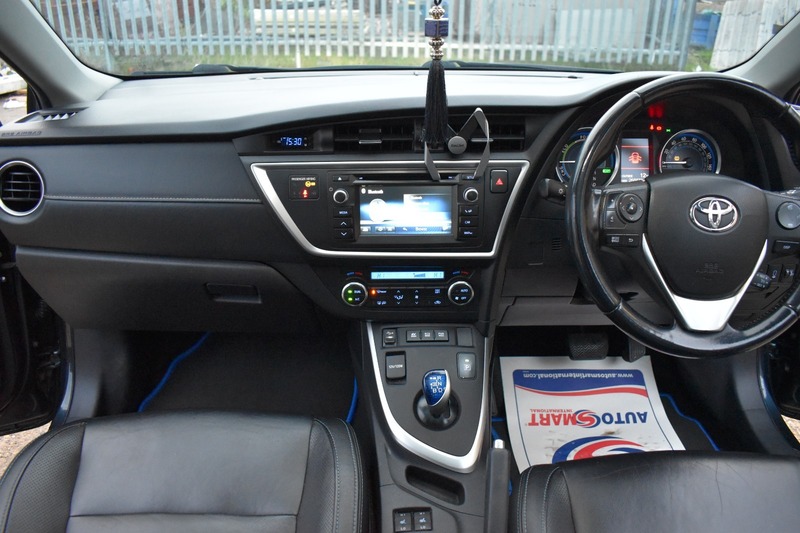 Used Toyota Auris 2015 for sale - 77121219: Photo 18