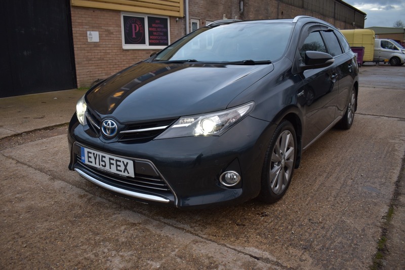 Used Toyota Auris 2015 for sale - 77121219: Photo 2