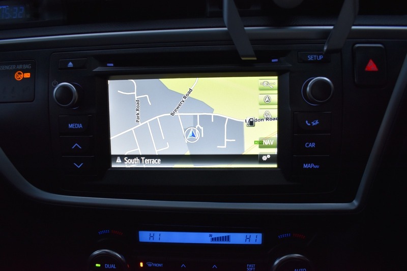 Used Toyota Auris 2015 for sale - 77121219: Photo 20