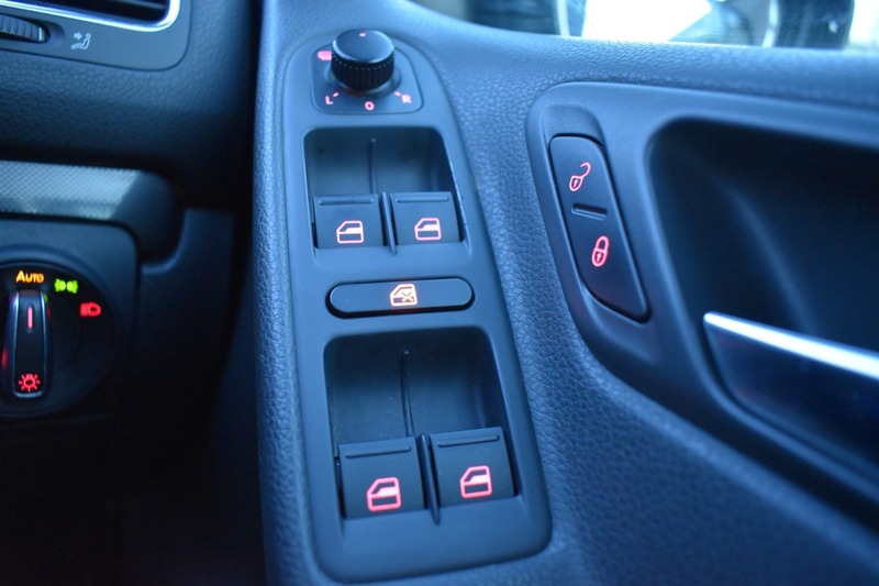 Used Volkswagen Golf 2010 for sale - 77027770: Photo 23