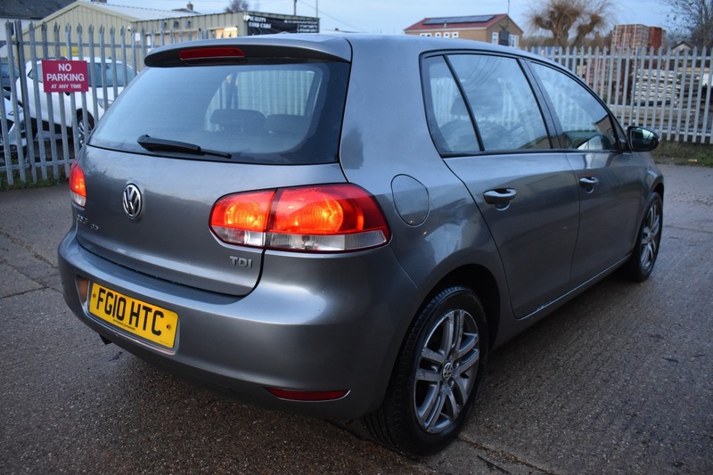 Used Volkswagen Golf 2010 for sale - 77027770: Photo 6