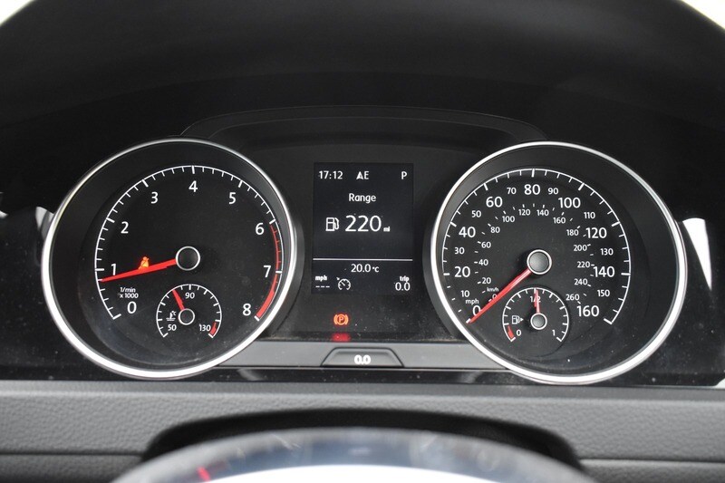 Used Volkswagen Golf 2017 for sale - 76618348: Photo 19