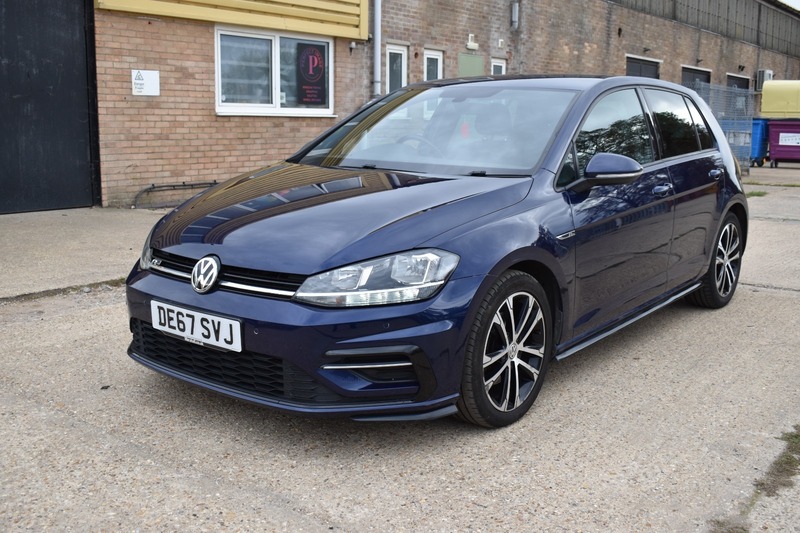 Used Volkswagen Golf 2017 for sale - 76618348: Photo 2