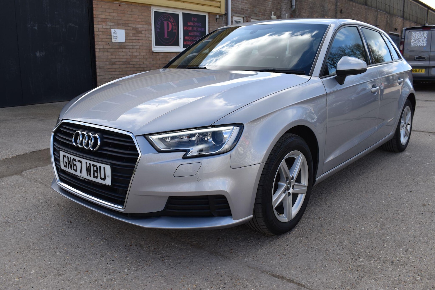 Used Audi A3 2017 for sale - 77658962: Photo 1