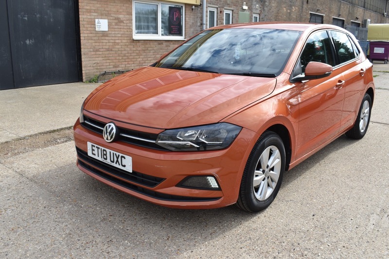 Used Volkswagen Polo 2018 for sale - 76618376: Photo 2