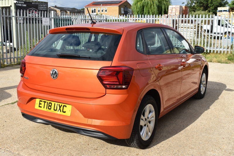 Used Volkswagen Polo 2018 for sale - 76618376: Photo 6