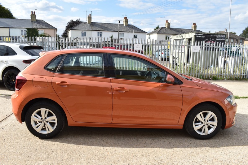 Used Volkswagen Polo 2018 for sale - 76618376: Photo 7