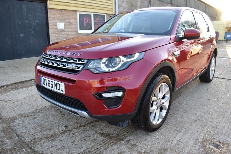 Used Land Rover Discovery Sport 2015 for sale - 76618321: Photo 2
