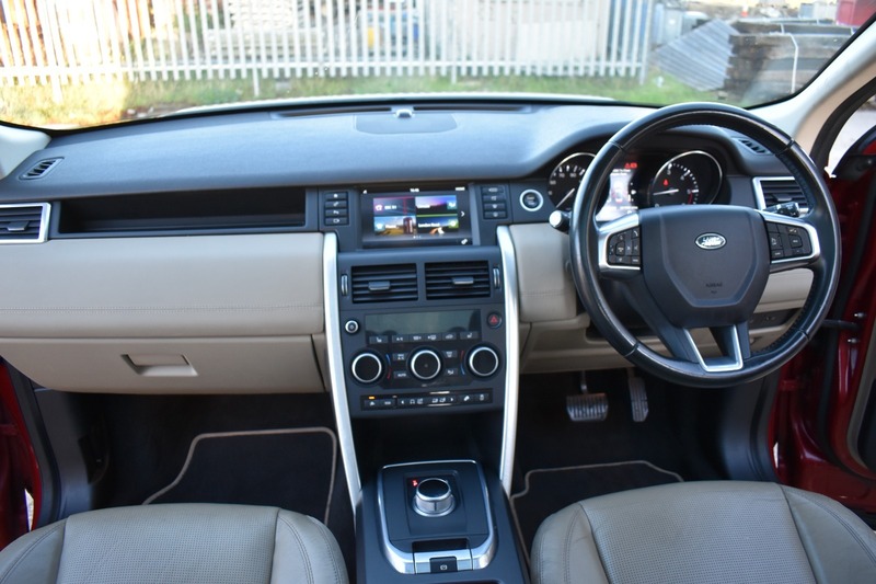 Used Land Rover Discovery Sport 2015 for sale - 76618321: Photo 20