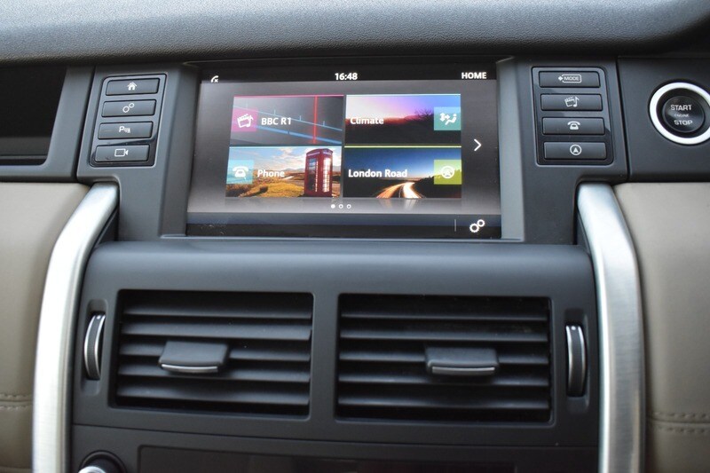 Used Land Rover Discovery Sport 2015 for sale - 76618321: Photo 22