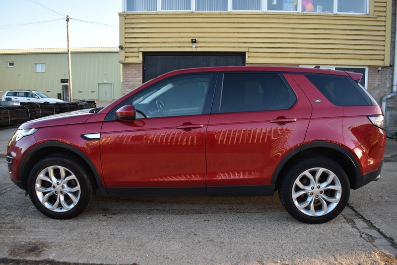 Used Land Rover Discovery Sport 2015 for sale - 76618321: Photo 3
