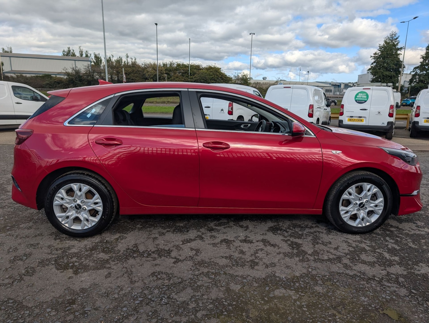 Used Kia Ceed 2023 for sale - 76568714: Photo 12