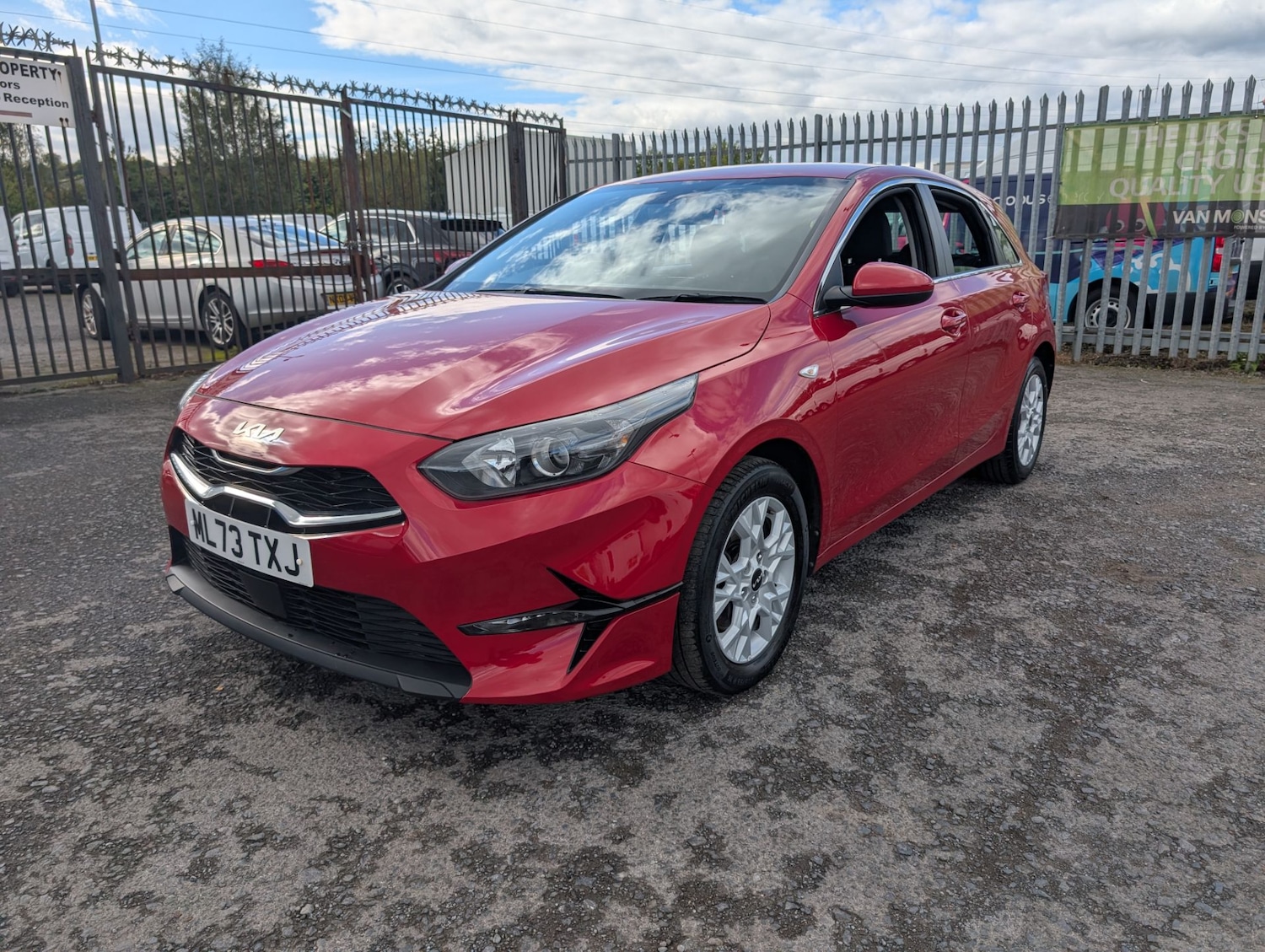 Used Kia Ceed 2023 for sale - 76568714: Photo 4