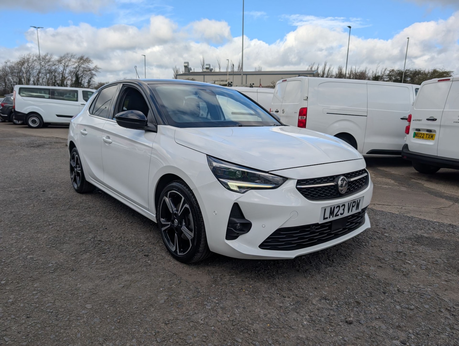 Used Vauxhall Corsa for sale - 77962258: Photo 2