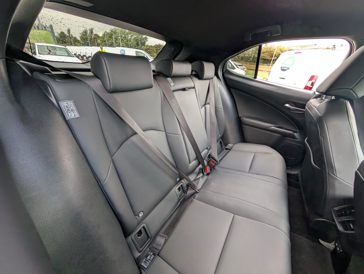 Used Lexus UX 2023 for sale - 76637827: Photo 16