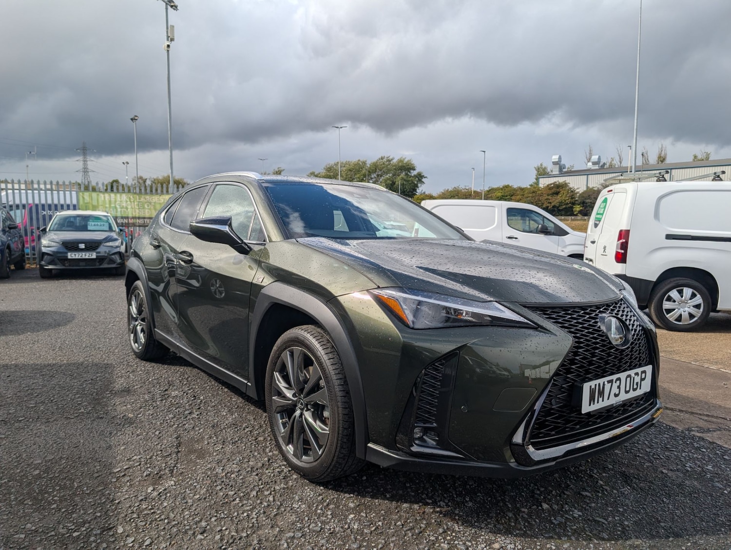 Used Lexus UX 2023 for sale - 76637827: Photo 2