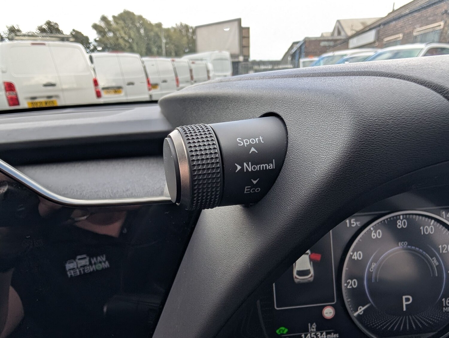 Used Lexus UX 2023 for sale - 76637827: Photo 20