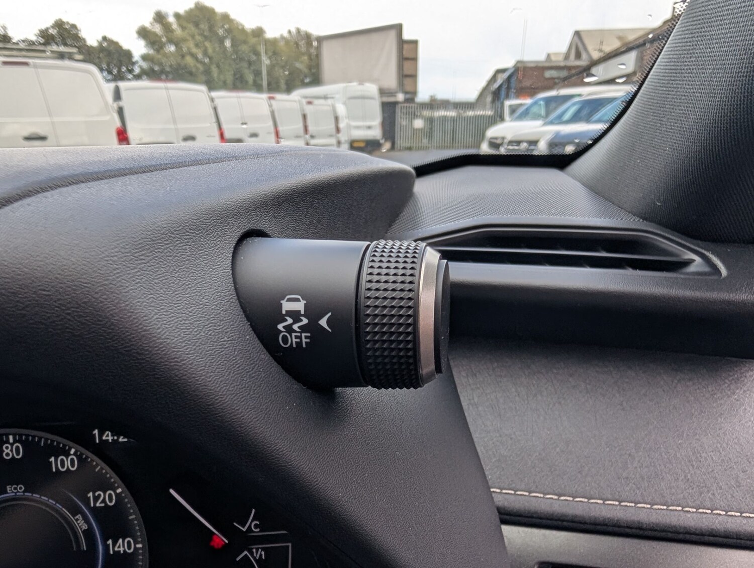 Used Lexus UX 2023 for sale - 76637827: Photo 21