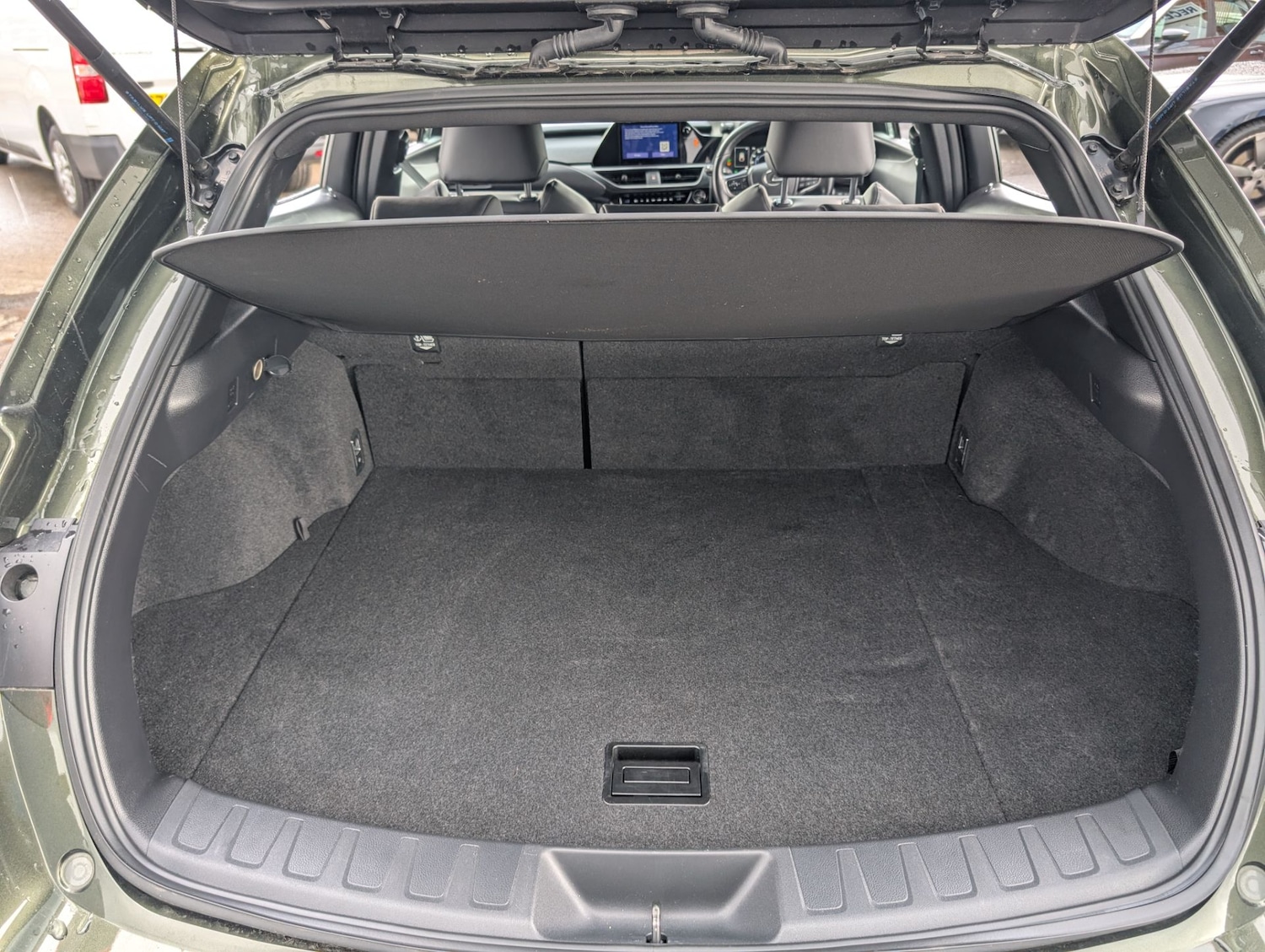 Used Lexus UX 2023 for sale - 76637827: Photo 37