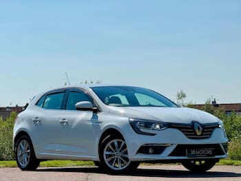 Used Renault Megane 2017 for sale - 79794189: Photo