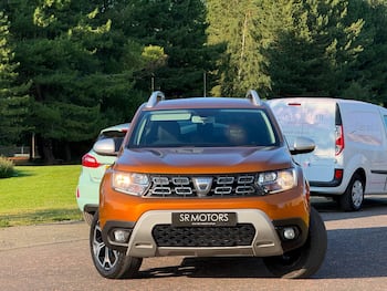 Used Dacia Duster 2018 for sale - 79793880: Photo