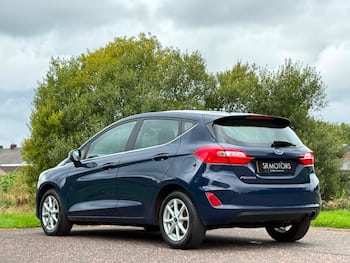 Used Ford Fiesta 2018 for sale - 79794412: Photo
