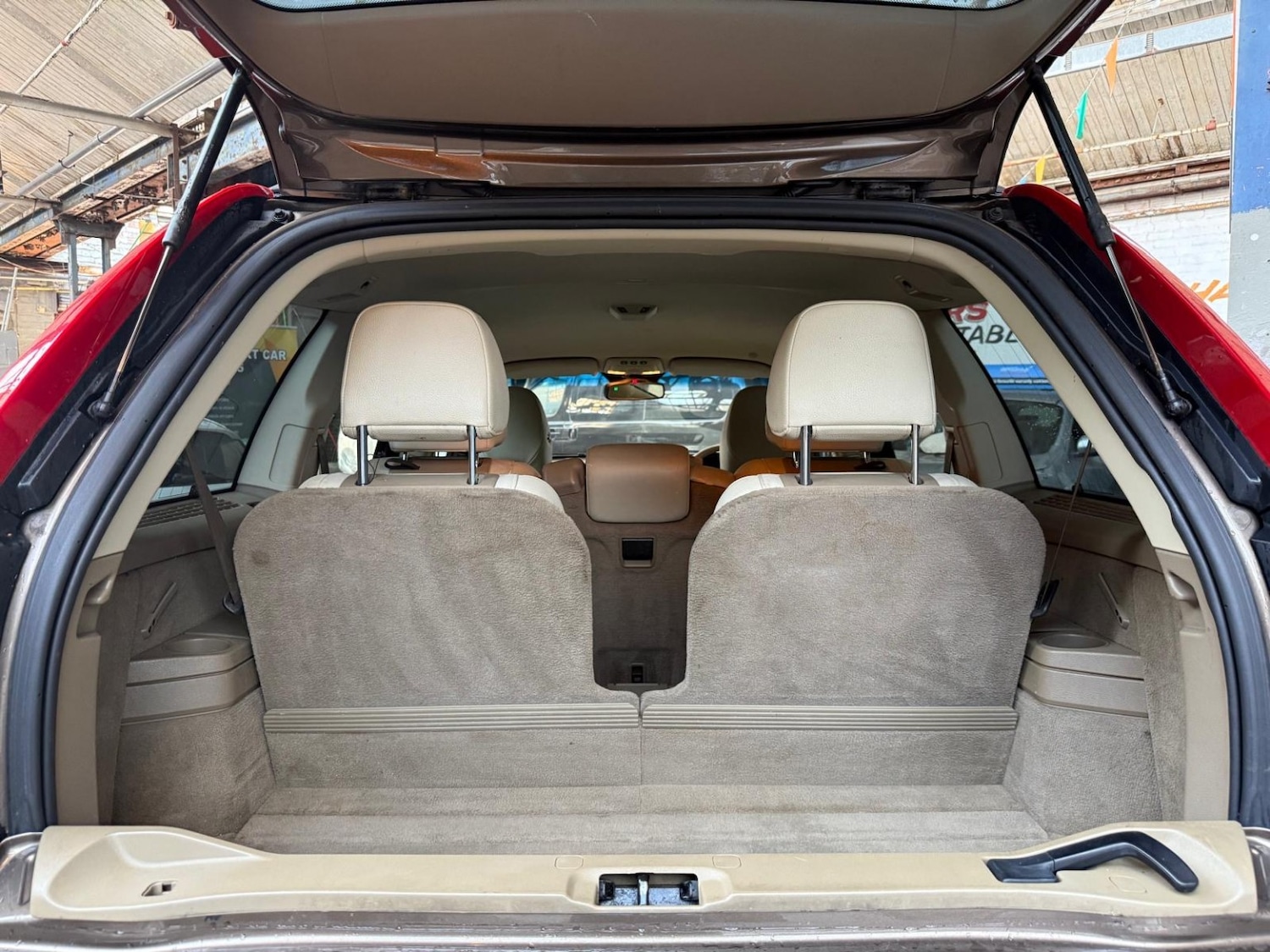 Used Volvo XC90 2011 for sale - 76791547: Photo 11