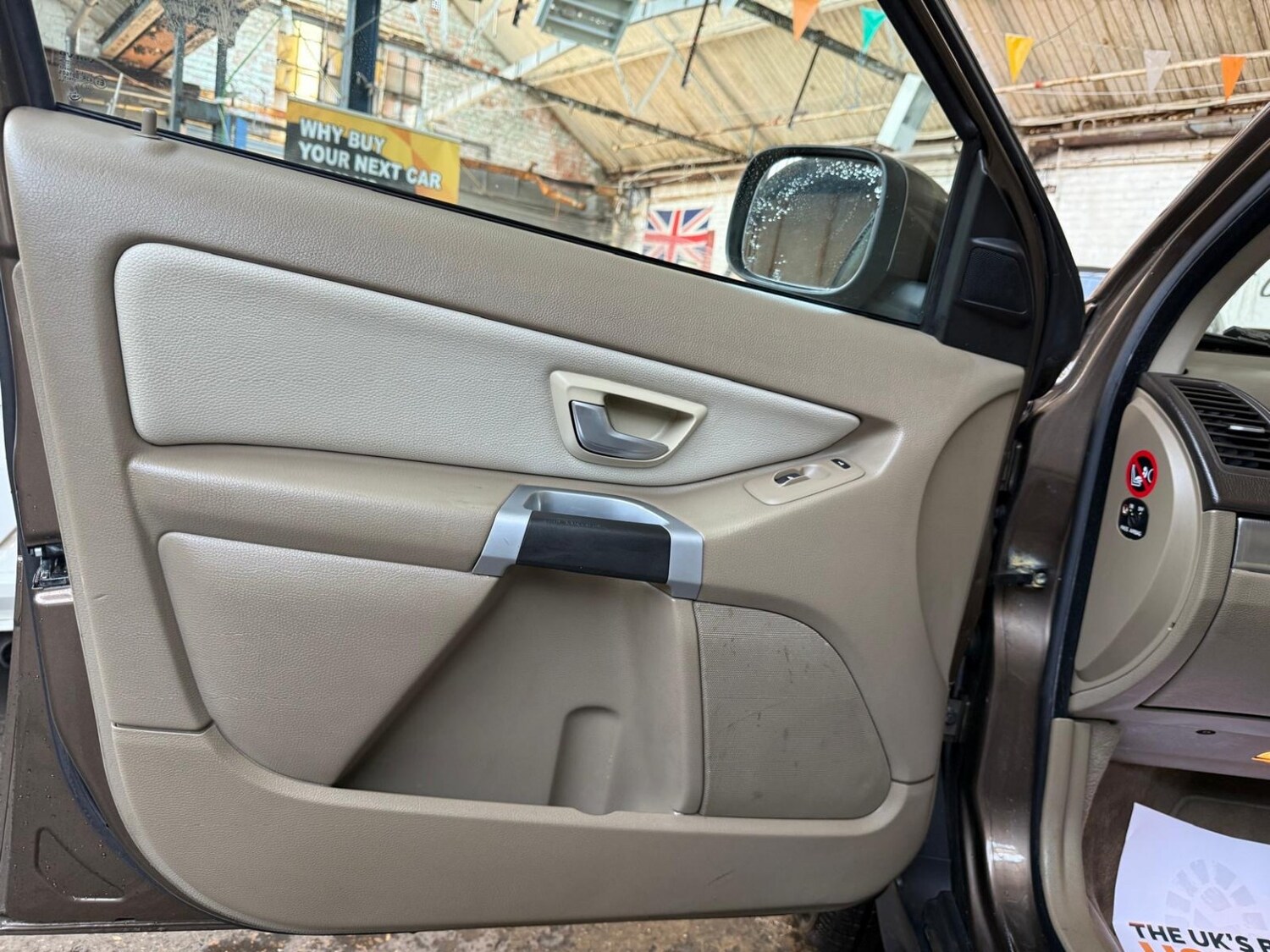 Used Volvo XC90 2011 for sale - 76791547: Photo 17