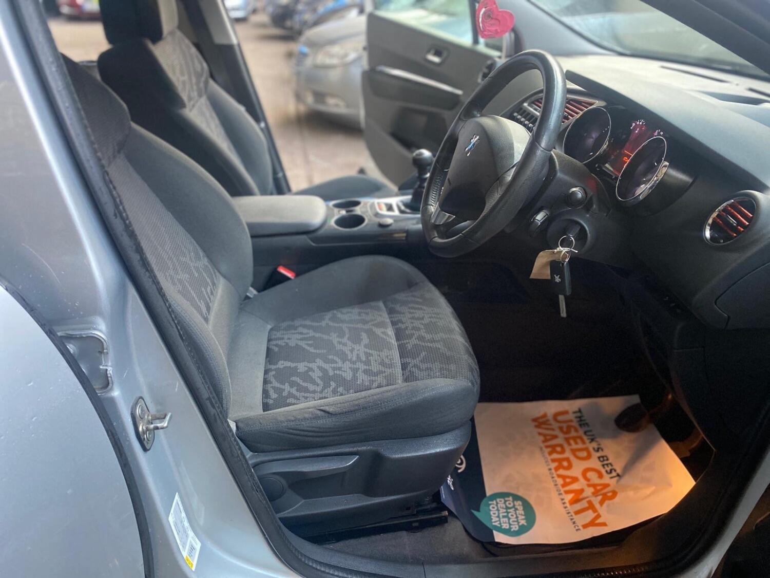 Used Peugeot 3008 2013 for sale - 76794338: Photo 5