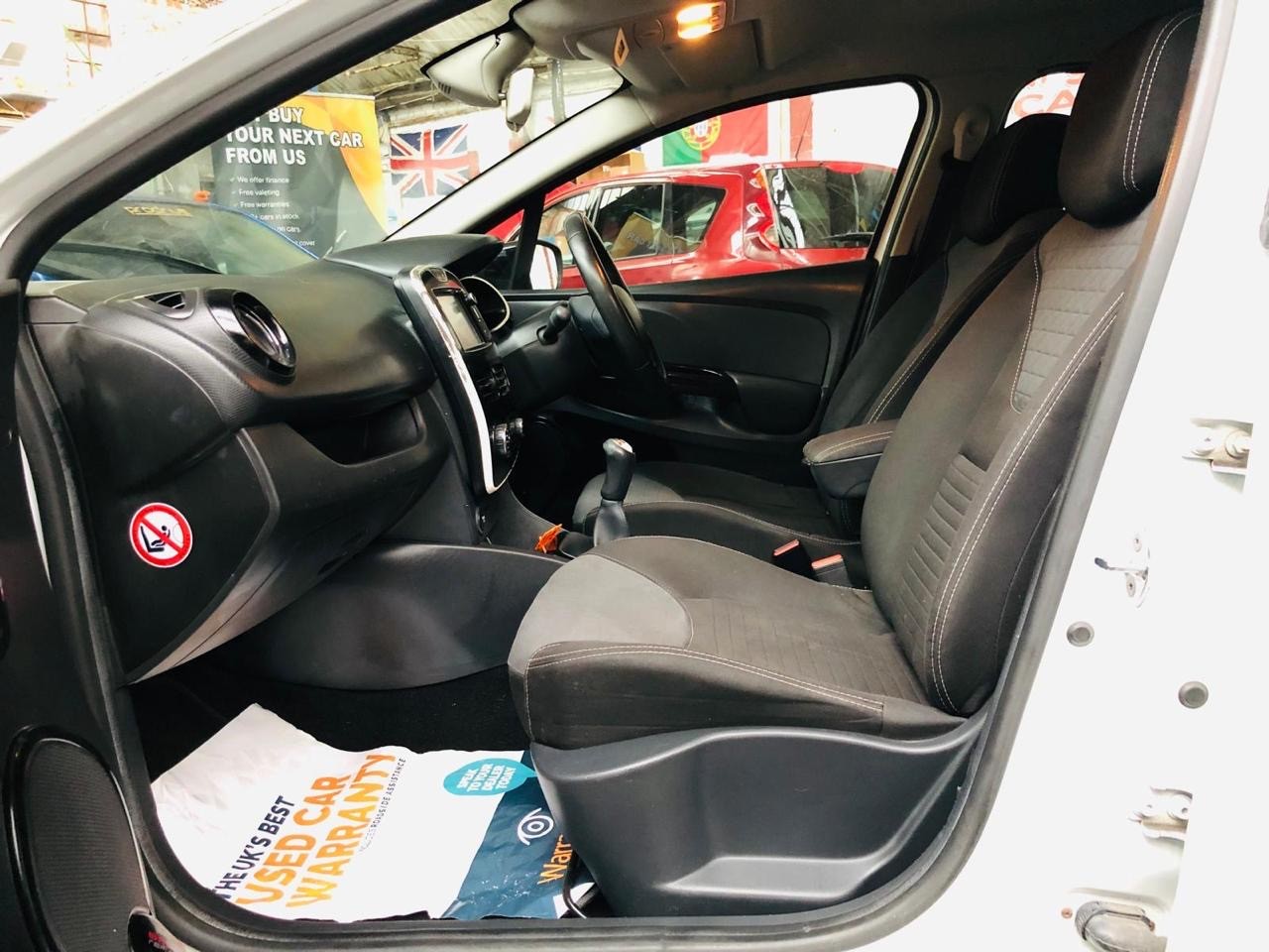 Used Renault Clio 2014 for sale - 76924477: Photo 17