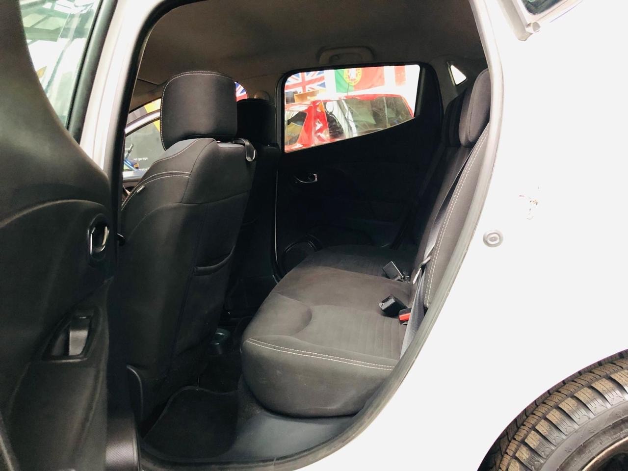 Used Renault Clio 2014 for sale - 76924477: Photo 23