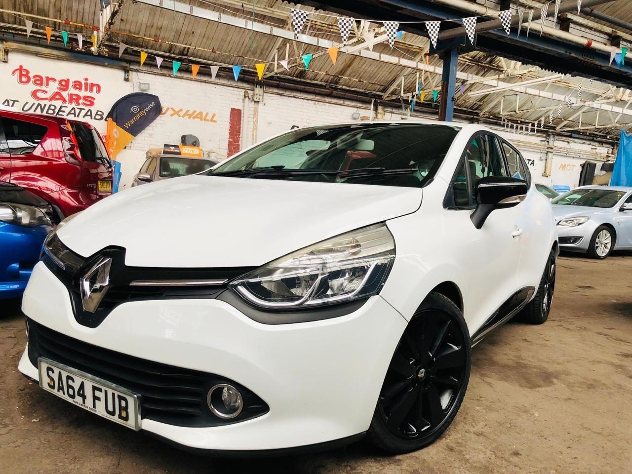 Used Renault Clio 2014 for sale - 76924477: Photo 6