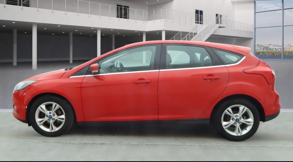 Used Ford Focus 2011 for sale - 76734819: Photo 1