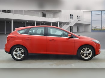 Used Ford Focus 2011 for sale - 76734819: Photo