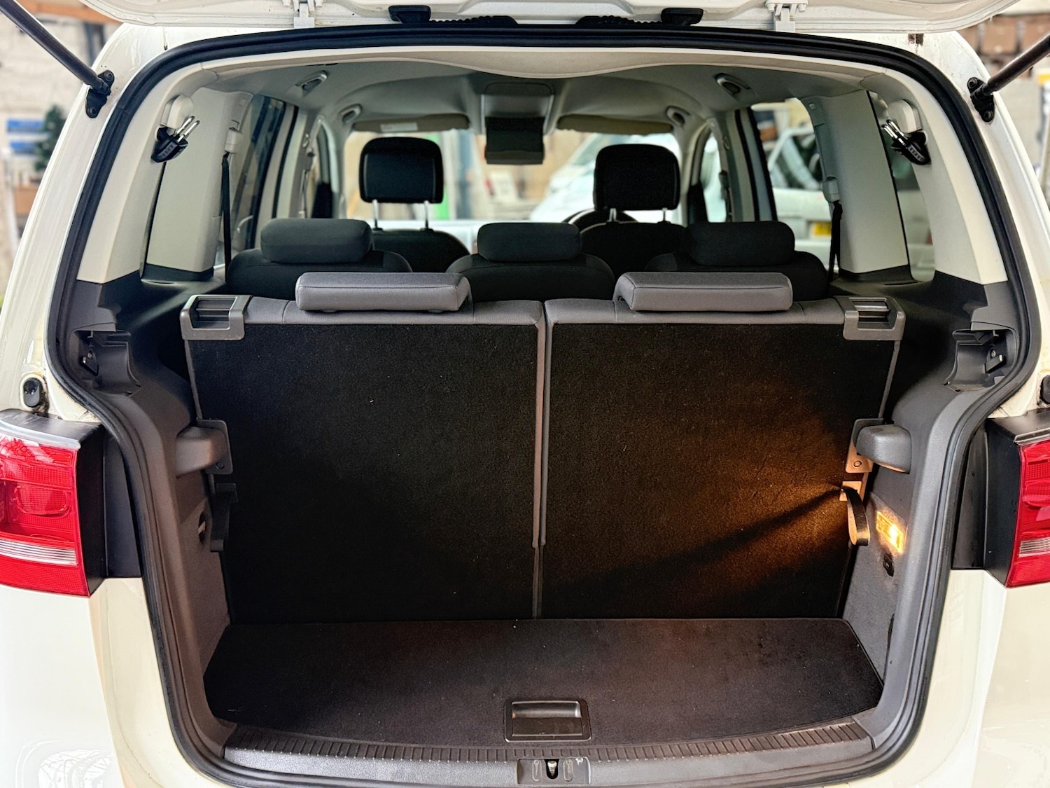 Used Volkswagen Touran 2026 for sale - 78057051: Photo 27