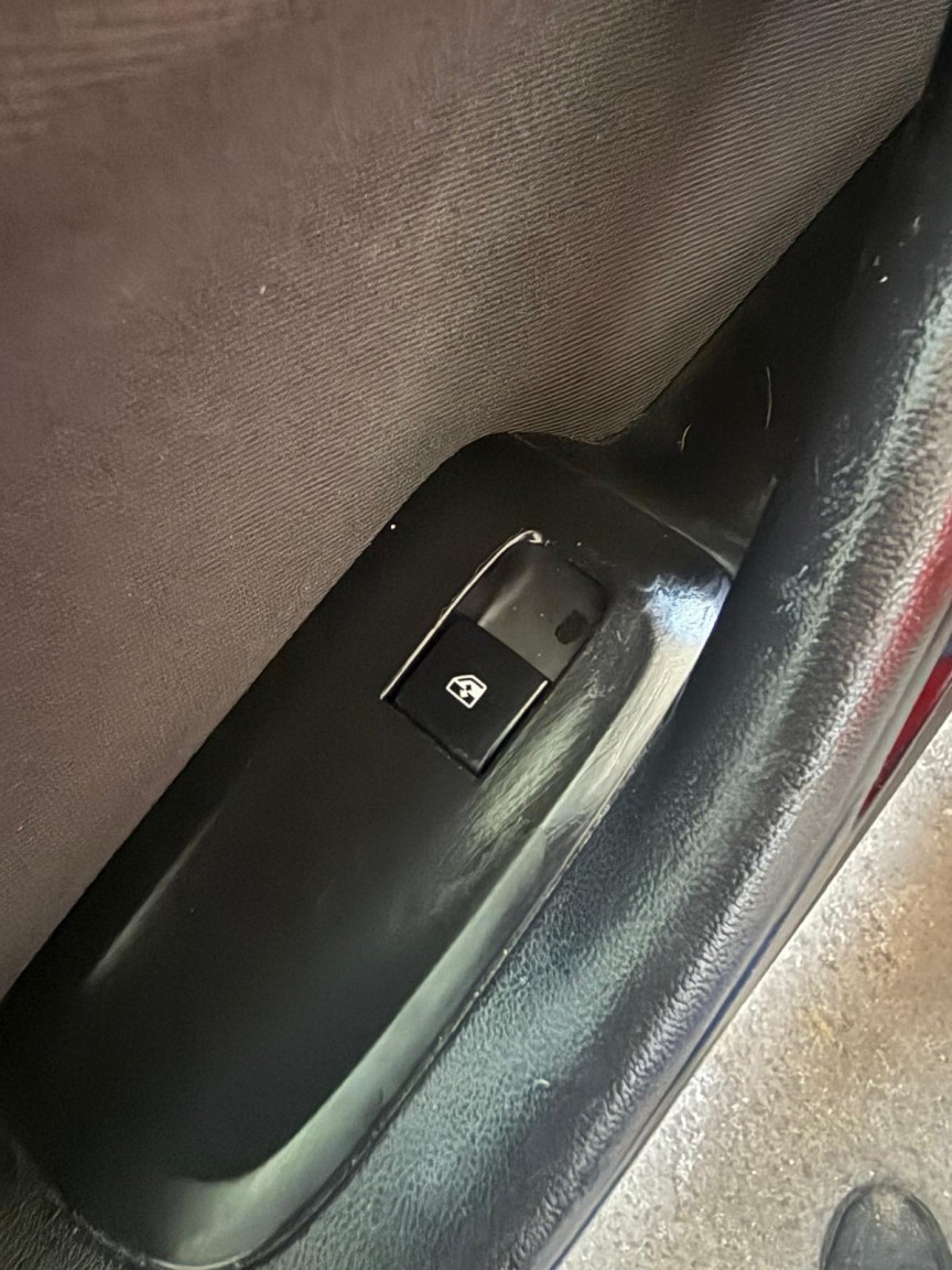 Used Vauxhall Zafira Tourer 2015 for sale - 76045723: Photo 18