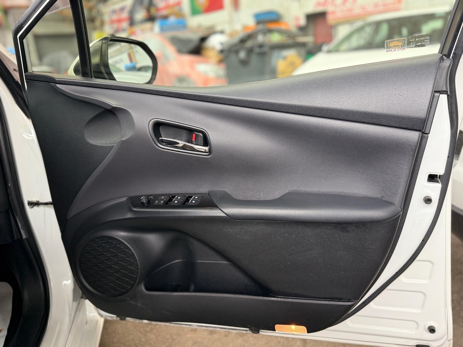 Used Toyota Prius for sale - 77901289: Photo 13