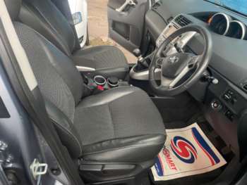 Used Toyota Verso 2012 for sale - 72990675: Photo