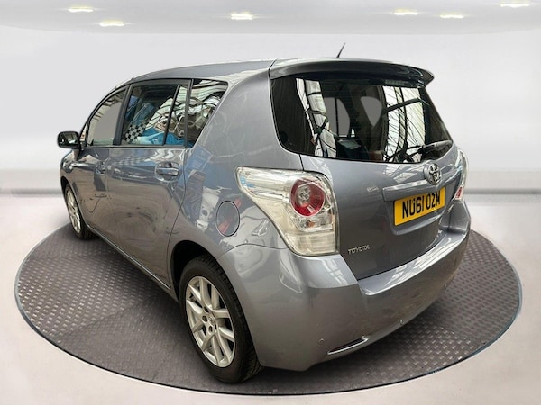 Used Toyota Verso 2012 for sale - 72990675: Photo 8