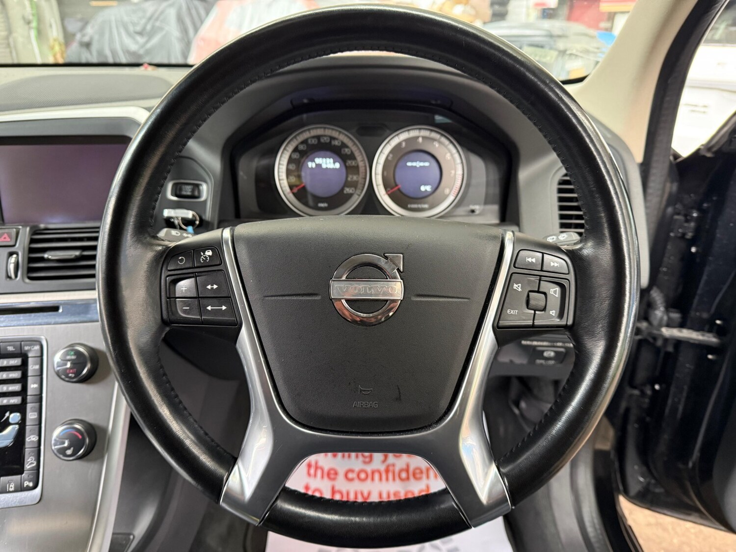 Used Volvo XC60 2026 for sale - 78056918: Photo 32