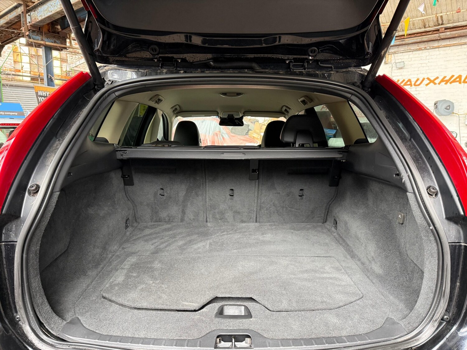 Used Volvo XC60 2026 for sale - 78056918: Photo 37