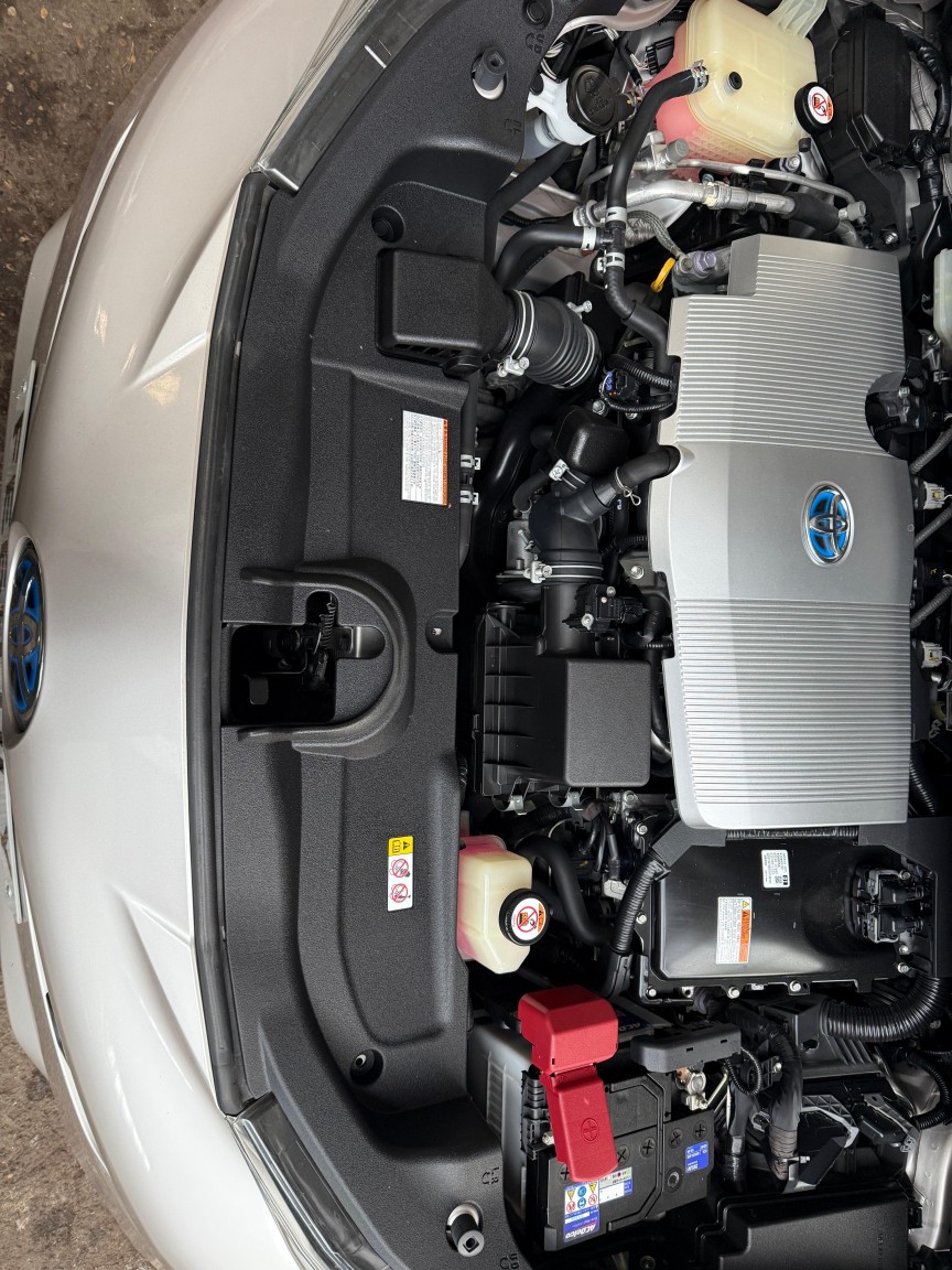 Used Toyota Prius 2026 for sale - 78056907: Photo 10