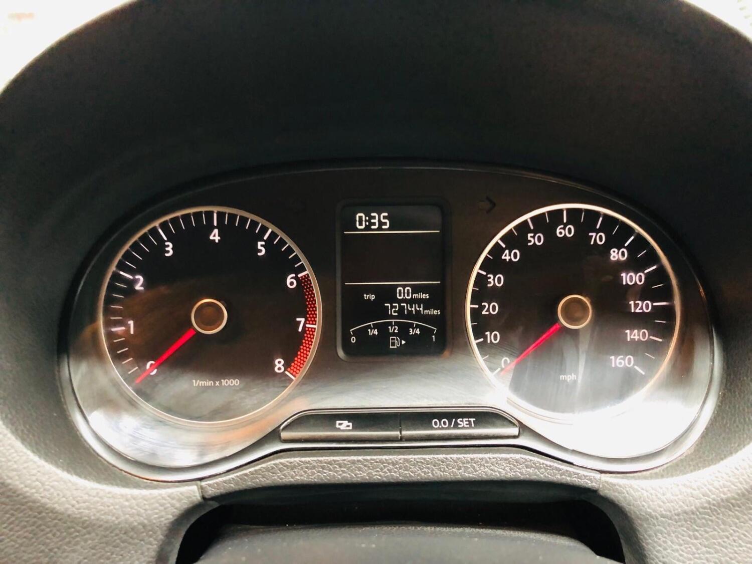 Used Volkswagen Polo 2010 for sale - 73755559: Photo 26