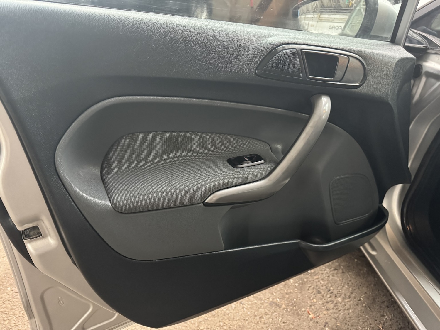 Used Ford Fiesta 2010 for sale - 77014820: Photo 24