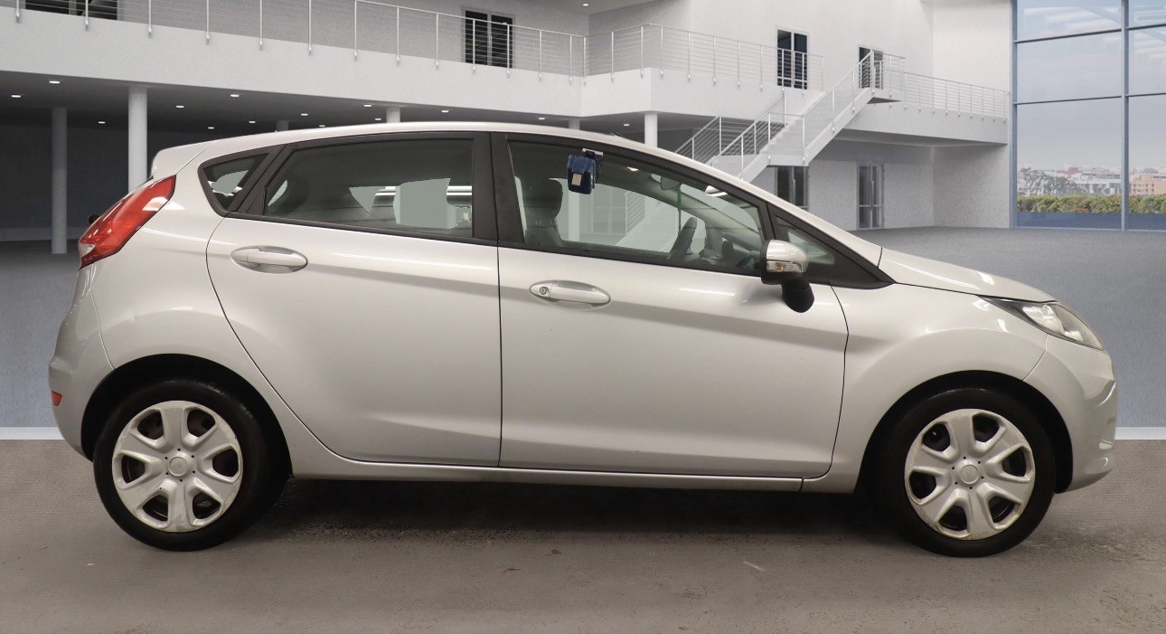 Used Ford Fiesta 2010 for sale - 77014820: Photo 3