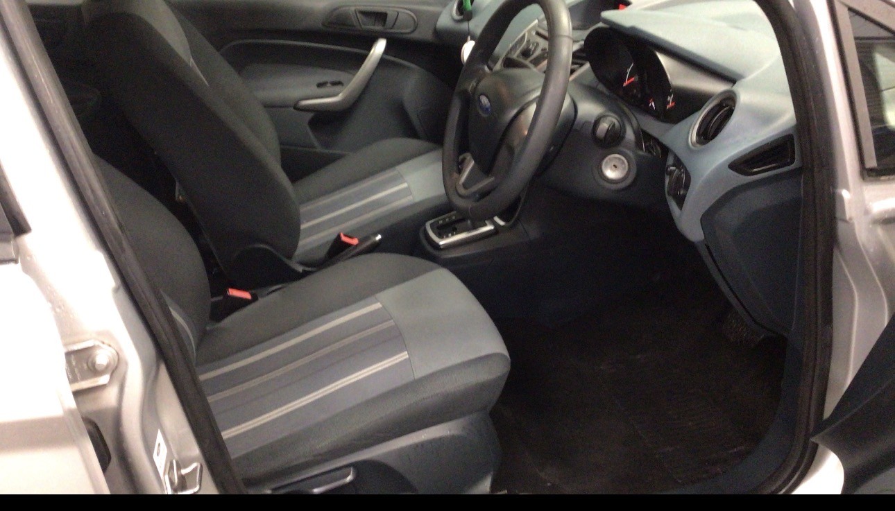 Used Ford Fiesta 2010 for sale - 77014820: Photo 31