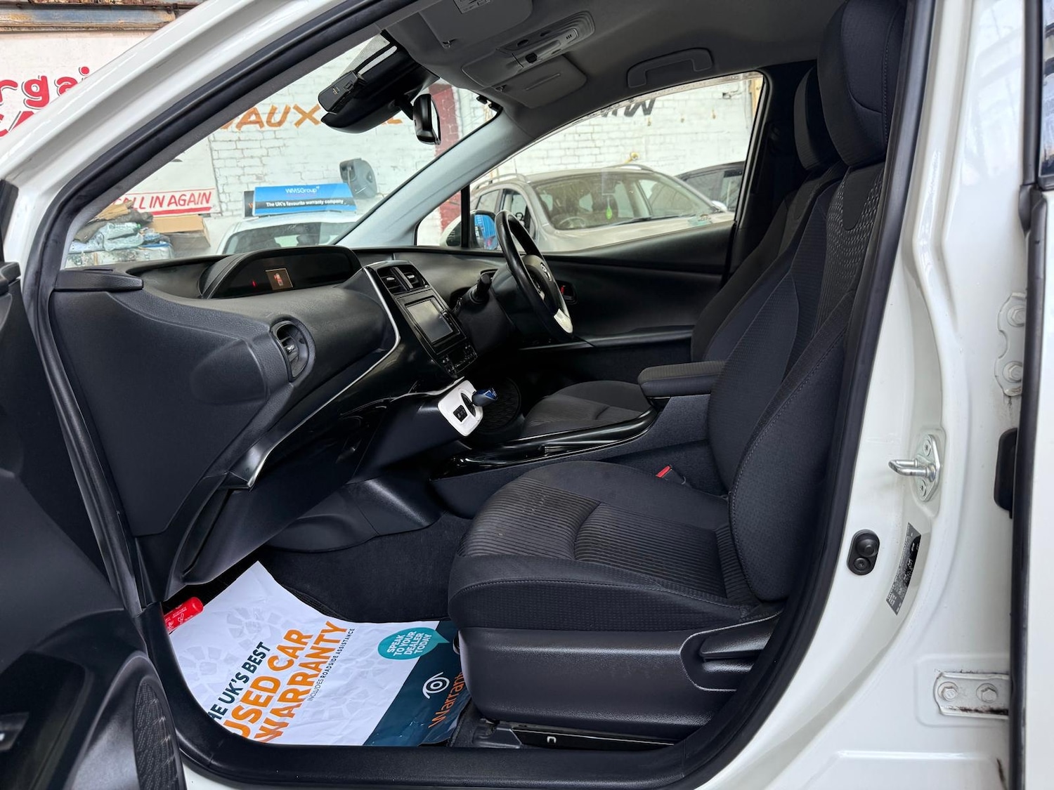 Used Toyota Prius 2018 for sale - 76986787: Photo 16