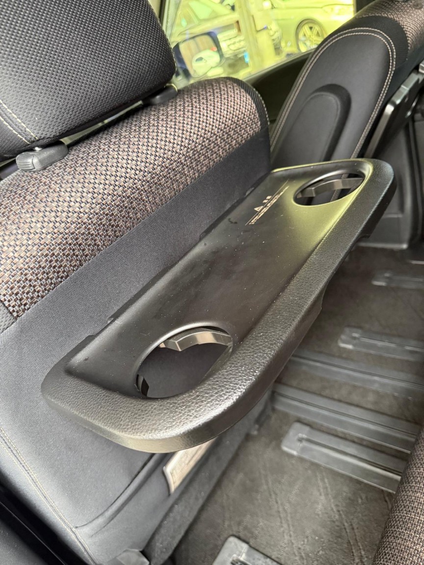 Used Nissan Serena 2014 for sale - 76631465: Photo 19