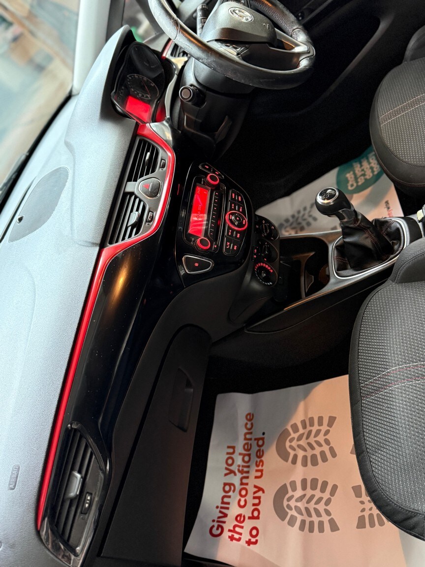 Used Vauxhall Corsa 2016 for sale - 77687645: Photo 6