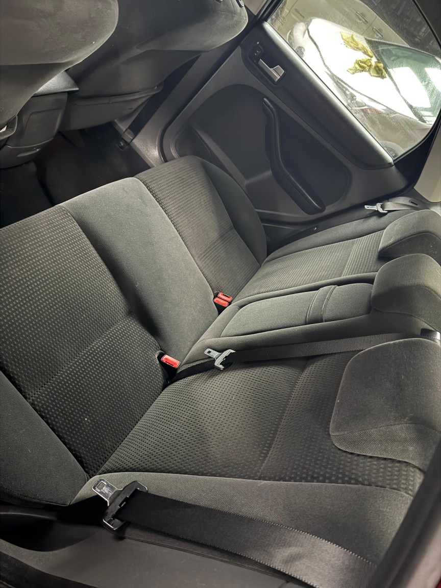 Used Ford Focus 2005 for sale - 78057137: Photo 15